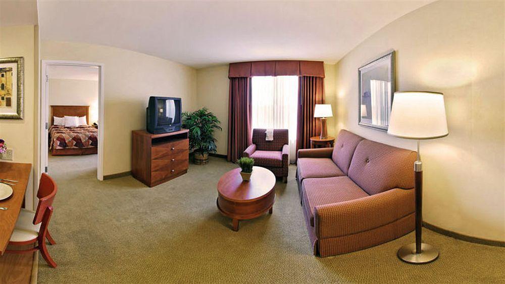 Homewood Suites By Hilton Newark-Wilmington South Area Buitenkant foto