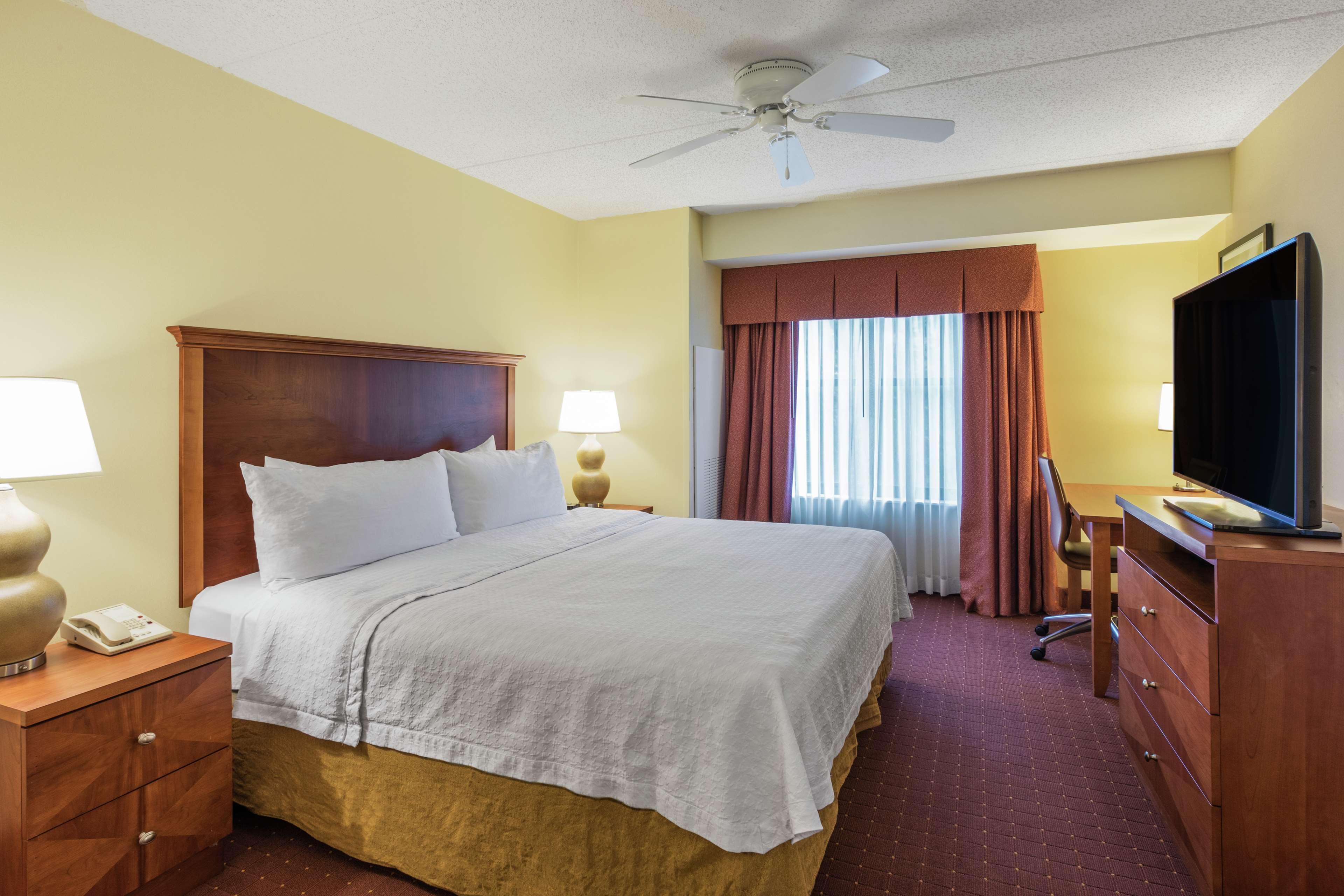 Homewood Suites By Hilton Newark-Wilmington South Area Buitenkant foto
