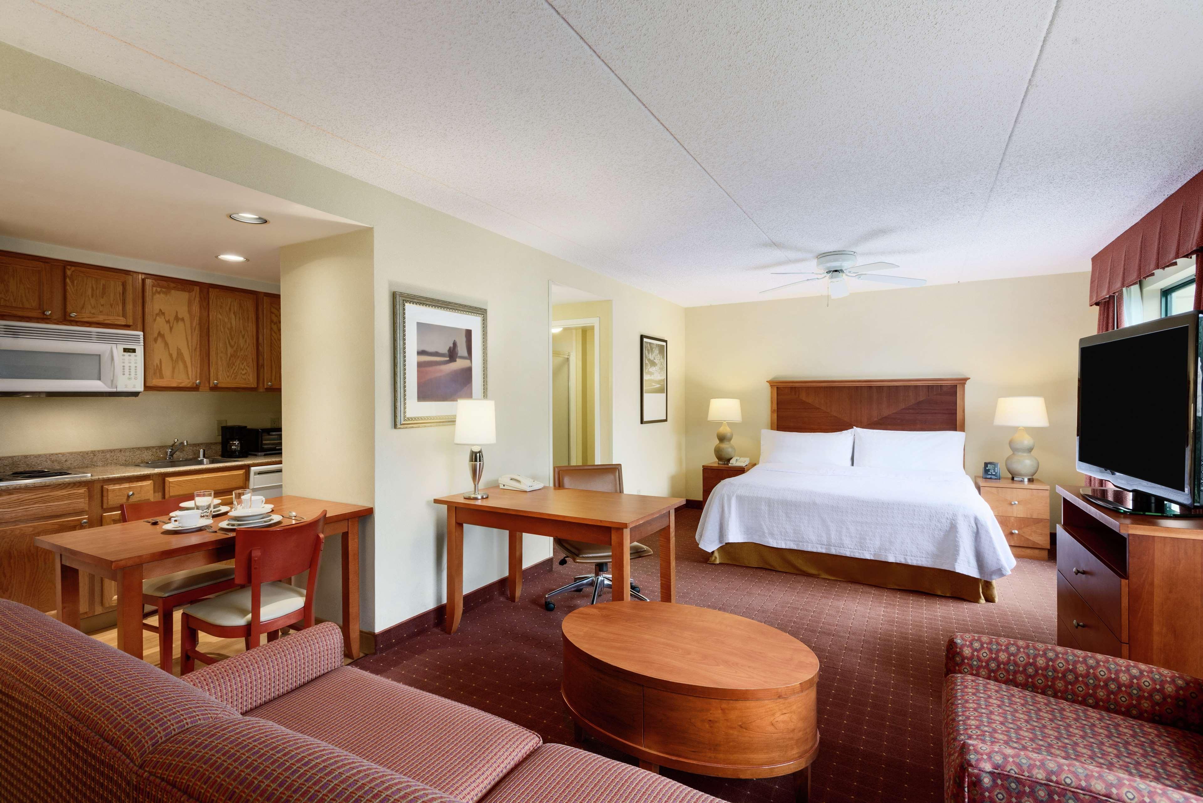 Homewood Suites By Hilton Newark-Wilmington South Area Buitenkant foto